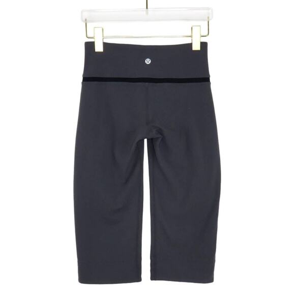 Lululemon Charcoal Gray Cropped Leggings Size 4 - Picture 2 of 5